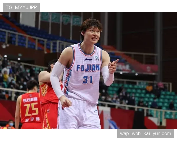 上海队篮板球保护能力 场均净胜篮板联盟第一